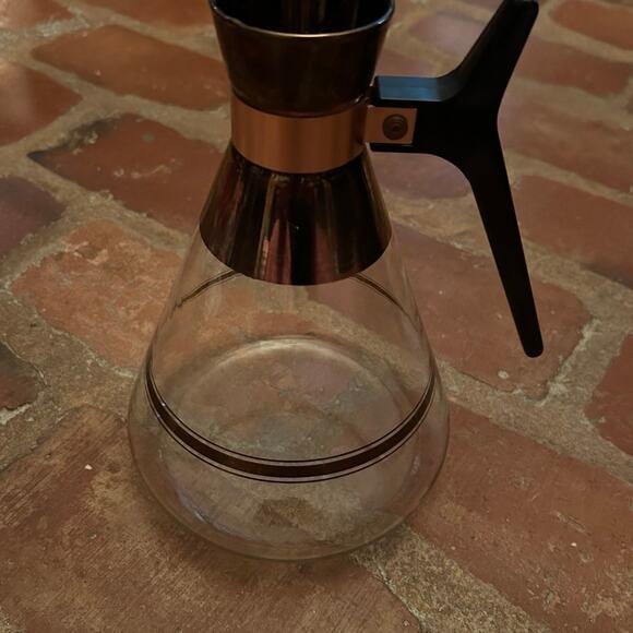Vintage Pyrex Mid Century Coffee Carafe Atomic Copper and Glass NO TOP - Picture 2 of 6